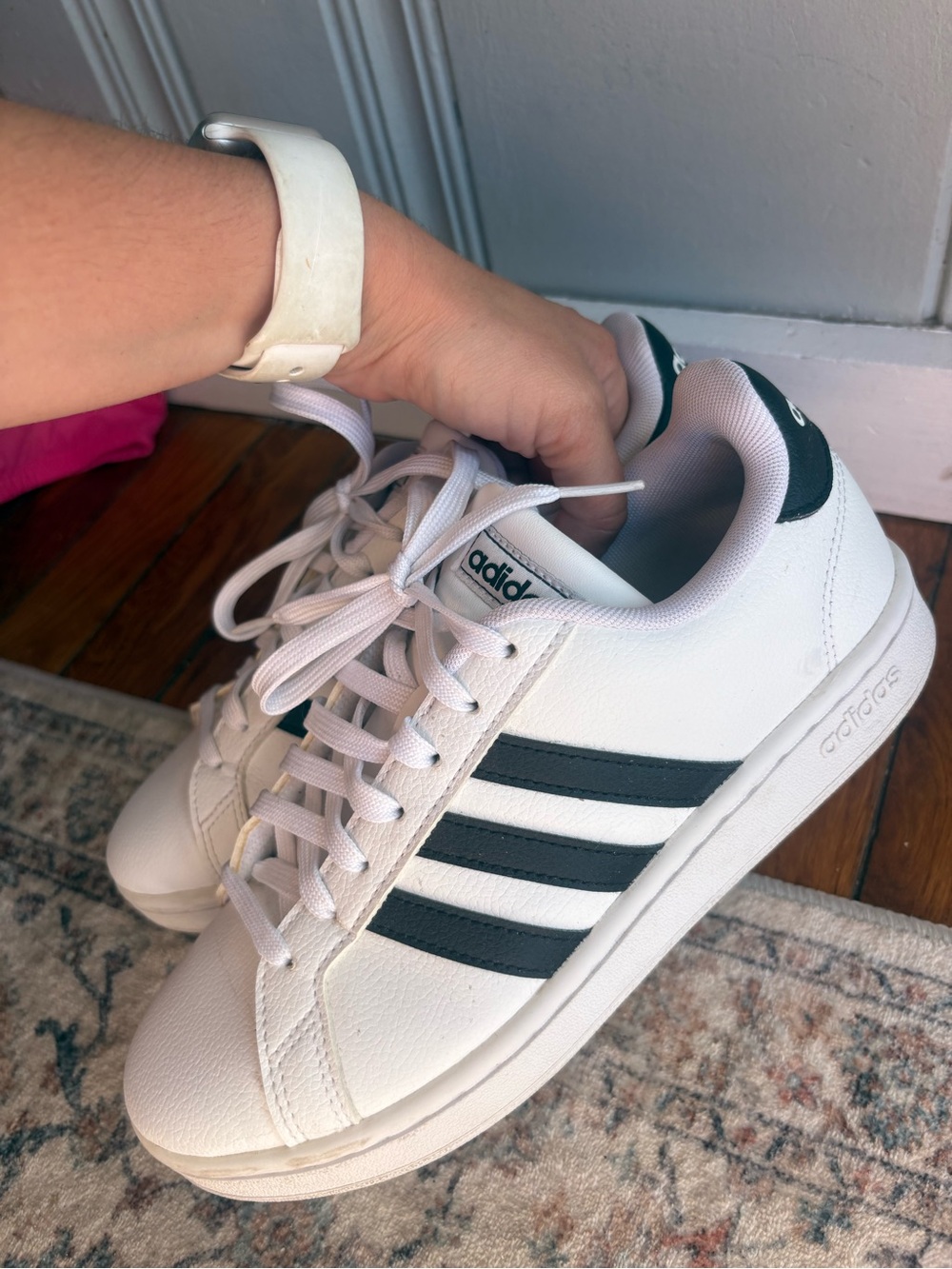 Women’s size 7 Leather White & Black Adidas Sneakers - Picture 3 of 7